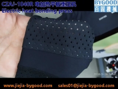 Machine de pressage de vêtement à vapeur électrique avec unité de vide