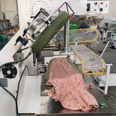 Le pyjama industriel de PLC de LED cuit le système à la vapeur de chauffage de vapeur de contrôle de PLC de la presse à mouler LED