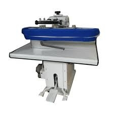 Vêtx la presse automatique de vapeur de la blanchisserie 0.4-0.6MPa que les ciseaux de machine de fer se ferment
